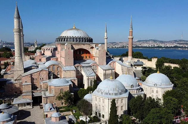 Son dakika: 4 soruda Ayasofya davası!