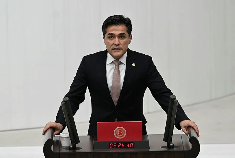 Yerel seçimlere tek girecek gibi hazırlık yapmalıyız