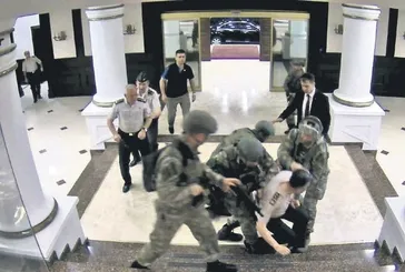 Darbe gecesi neler yaşandı?