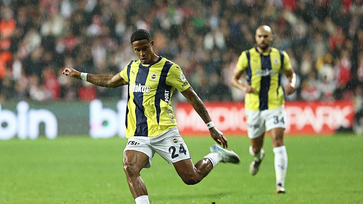 ÖZEL | İşte Fenerbahçe'nin yeni beki! Oosterwolde yerine gelecek