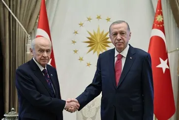 Bahçeli: ''Cumhurbaşkanımızın yanındayız!''