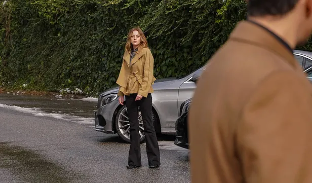 oyunun-sonu-tarumar-edecek-hamleyi-yapti-sadakatsizde-ardi-ardina-ayrilik-iddiasi-flas-karar-bu-kez-1612175131229.jpg Oyunun sonu tarumar edecek hamleyi yaptı! Sadakatsiz'de ardı ardına ayrılık iddiası! Flaş karar bu kez...-4