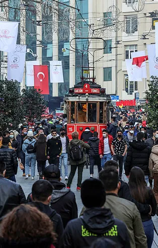 Uzmanlardan dikkat çeken koronavirüs tahmini! Vaka sayısı 20 bini bulacak