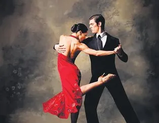 Arjantinliler’e tango öğretiyor
