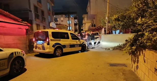 Lüks otomobilin içinde dehşeti yaşadı, kaçarken kaza yaptı!