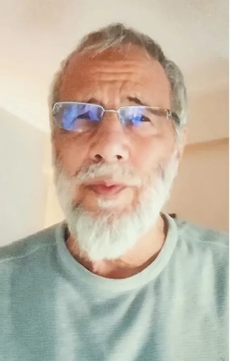 ingiliz-sanatci-yusuf-islam-depremde-vefat-edenler-icin-kuran-i-kerim-okudu-1676137087656.jpg İngiliz sanatçı Yusuf İslam depremde vefat edenler için Kur'an-ı Kerim okudu!-3