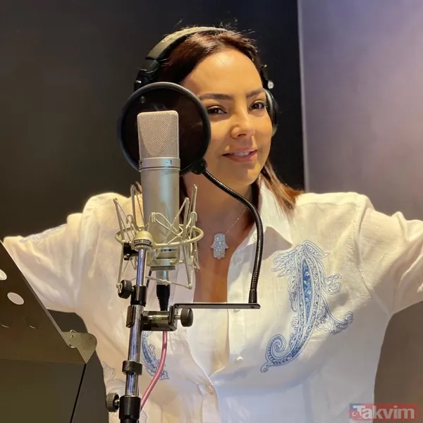 Ebru Gündeş’ten “güzel yürekli” dediği Armağan Çağlayan’a tam destek! Sarıp sarmalayıp paylaştı: “Yıllardır beyninde 3 tane klipsle...” - 15