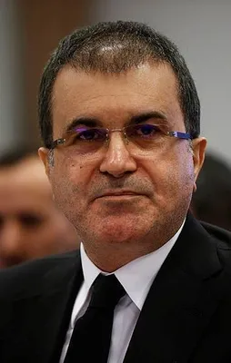 "Halep'te insanlık katlediliyor"