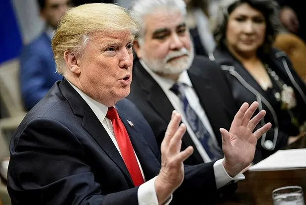 ABD Başkanı Trump duvarda ısrarlı-3