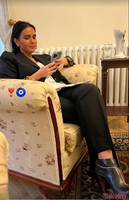 19 yıllık eşine bakın! 3 çocuk babası Hakan Ural önce Sibel Can’dan olan kızı Melisa'yı sonra sır gibi sakladığı eşini paylaştı! - 21