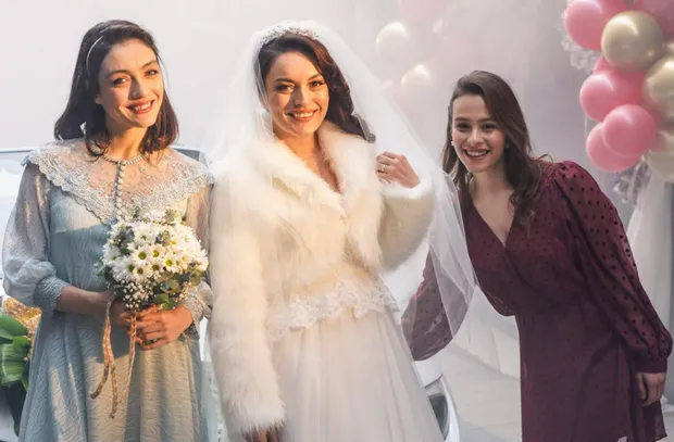 Masumlar Apartmanı final mi yapıyor? TRT 1 dizisi Masumlar Apartmanı bitecek fısıltısı doğru ama işin altından çıka çıka bu çıktı-7