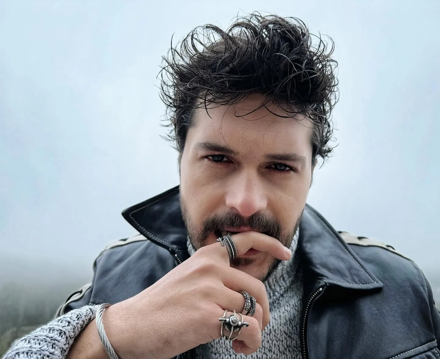 Alperen Duymaz ve Kübra Kelkit'in aşk hikayesi - 1