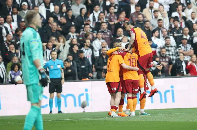 Süper Lig'de şampiyonluk yarışı kızıştı! İşte Beşiktaş, Fenerbahçe ve Galatasaray'ın kalan maçları - 26
