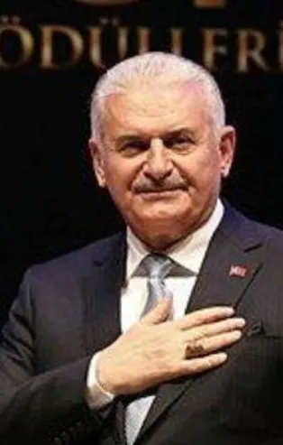 Binali Yıldırım İmamoğlu’na fark attı