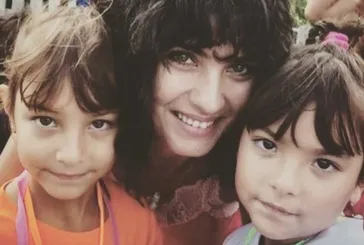Tuba Büyüküstün’ün ikiz kızları 14 yaşına girdi: Takipçilerinden Aynı annesi yorumları geldi