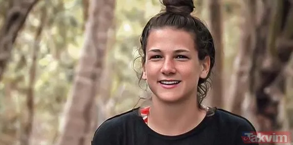 Survivor Batuhan Karacakaya ile yakalanmıştı! Aleyna Çalışkan mini şortunu çekip kendini çimlere attı! Demet Akalın tepkisiz kalmadı - 11