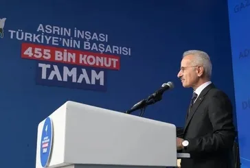 Bakan Uraloğlu Hatay’da konuştu: Kaybın karşısında umudu ortaya koyuyoruz