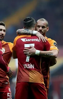 TT Arena'da Yasin çoştu, Cimbom uçtu