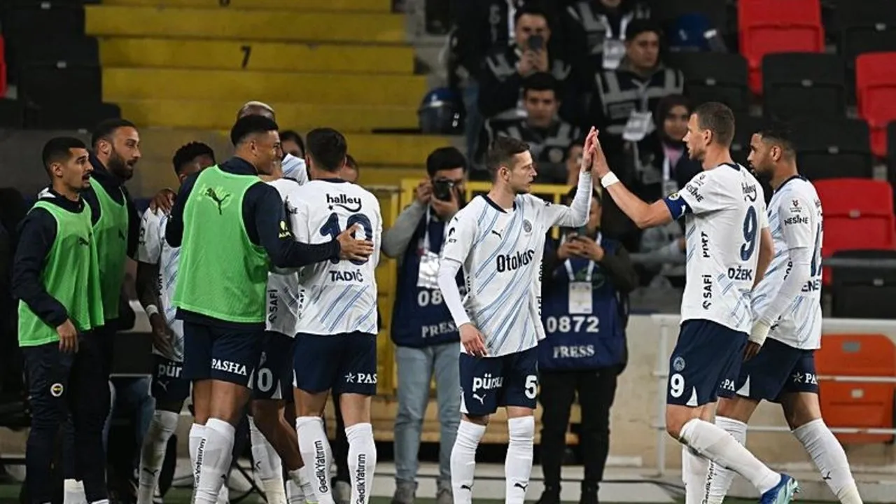 Fenerbahçe’den derbi primi kararı!