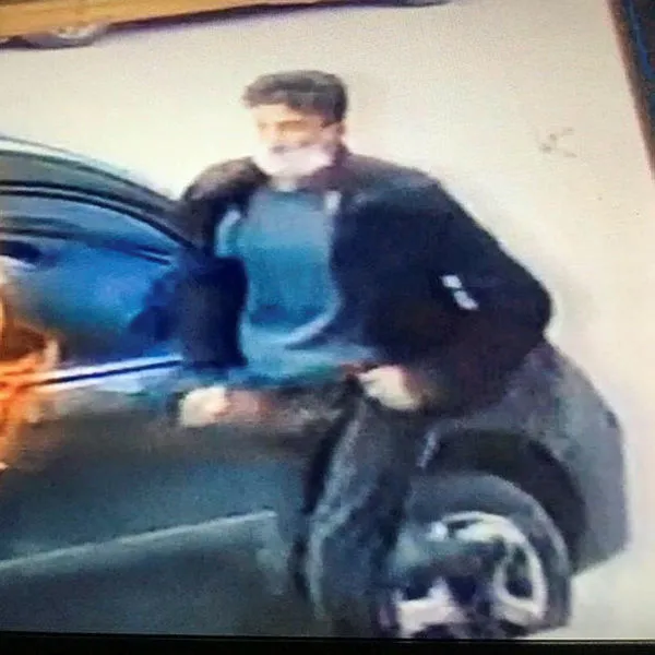 İstanbul'da mide bulandıran olay! Sapık her yerde aranıyor! 13 yaşındaki kızı apartman girişinde...-6