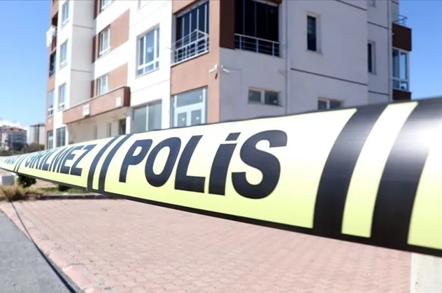 Bitlis'te bir bina karantinaya alındı