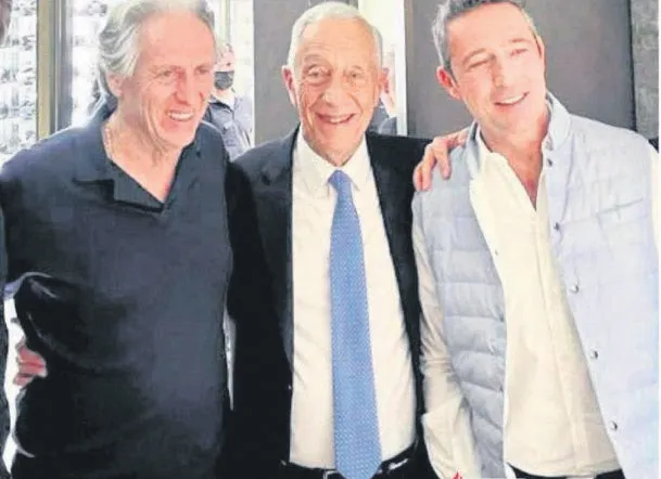 fenerbahce-jorge-jesus-transferine-her-zamankinden-daha-yakin-durumda-1651011748342.jpg Fenerbahçe Jorge Jesus transferine her zamankinden daha yakın durumda-2