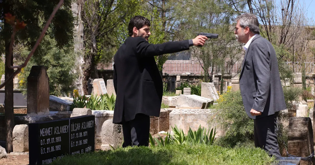 Hercai 8. son bölüm full tek parça izle! Hercai 8. son bölümde neler yaşandı?