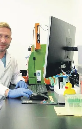 Dünya çapında ün yapan Dr. Serhat Gümrükçü sahtekar çıktı!