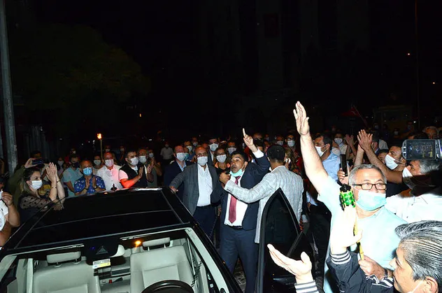 CHP'de akıl fikir negatif, koronavirüs pozitif! 30 Ağustos'ta yürüdüler, virüsü kaptılar
