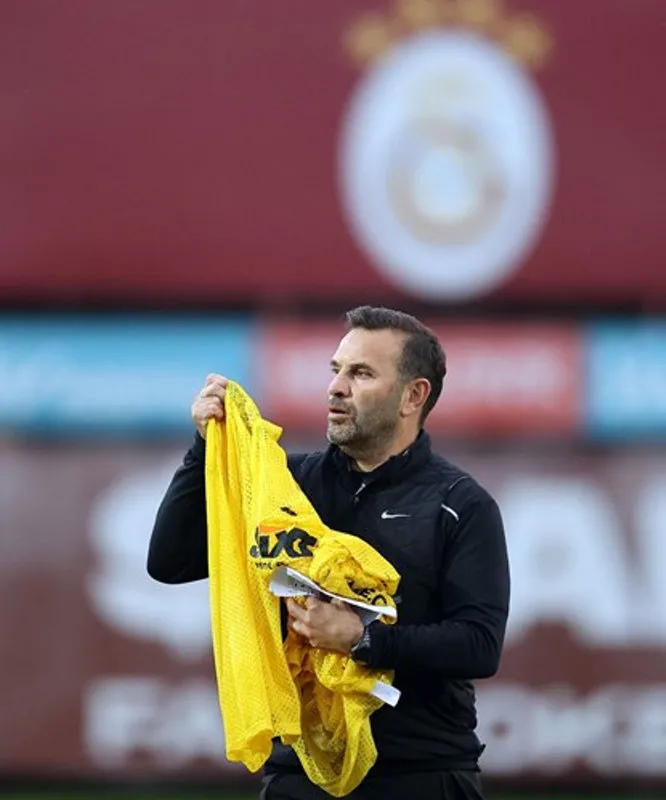 Galatasaray sahneye çıkıyor! İşte Okan Buruk'un Kasımpaşa maçı 11'i - 13
