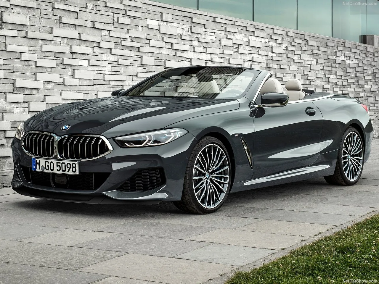BMW 8-Series Convertible'ın özellikleri nelerdir? İşte 2019 BMW 8-Series Convertible - 5
