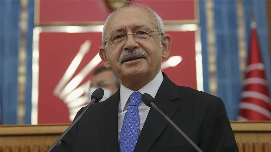 chpde-myk-krizi-batum-emsali-ozel-cephesini-sikistirdi-1781121348031.jpeg CHP’de 9 vekil YDK yolunda: Batum emsali Özel cephesini sıkıştırdı! Özgür Özel Kendi kazdığı kuyuya mı düştü?-11