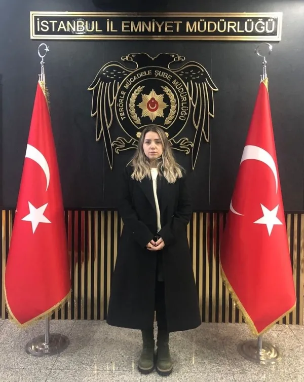 Şehit Savcı Mehmet Selim Kiraz hakkında skandal paylaşımı için tutuklanan Ezgi Yıldız İBB'den çıkarıldı! Alırken bilmiyor muydunuz?-16