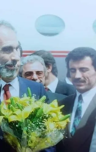 Muhsin Yazıcıoğlu Türkiye'nin Azerbaycan'a iki helikopter bile veremediği o günleri böyle anlatmıştı