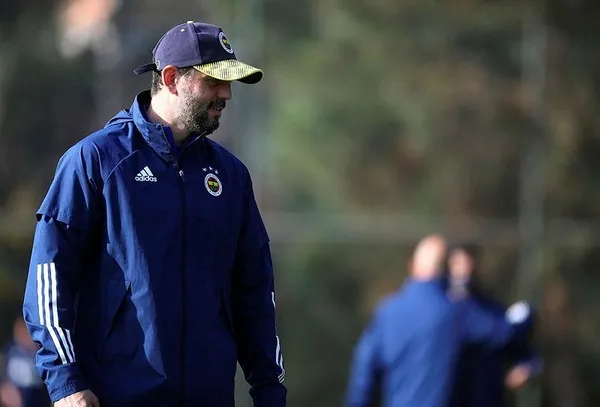 Fenerbahçe Teknik Direktörü Erol Bulut Denizli maçında oyun anlayışında değişikliğe gidiyor-4