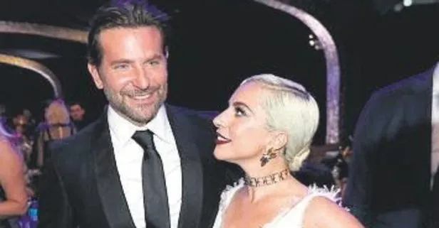 Lady Gaga,  Irina Shayk’la evli olan Bradley Cooper’ı gözleriyle yedi!