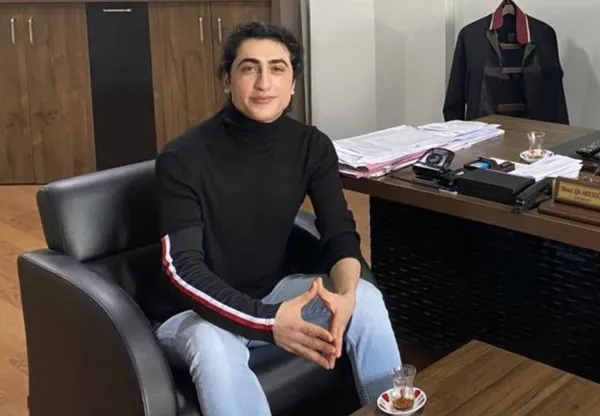 17-yil-hapis-cezasina-carptirilan-sapkin-gaga-bulut-tahliye-edildi-1608915772522.jpg 17 yıl hapis cezasına çarptırılan sapkın Gaga Bulut tahliye edildi!-3