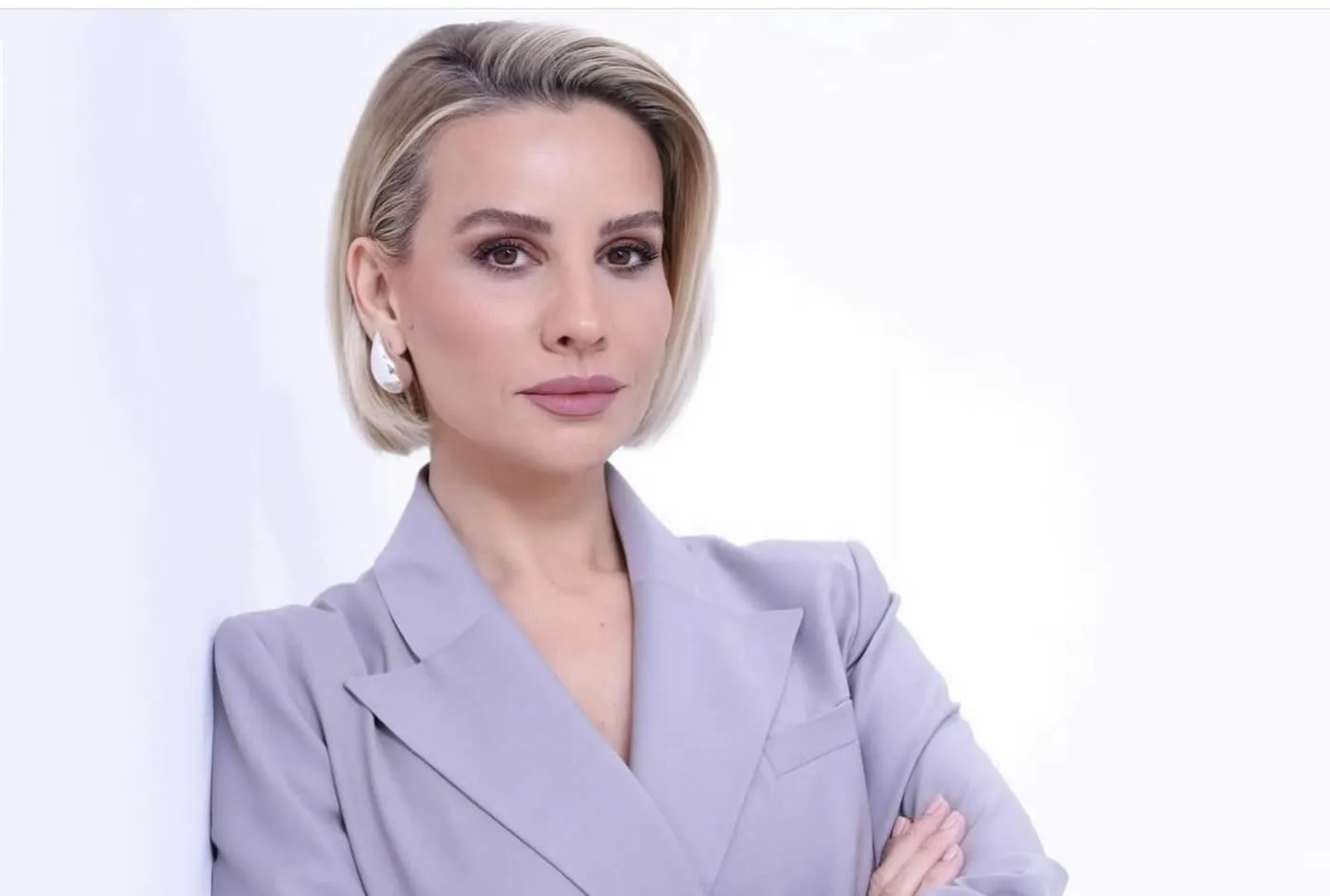 ESRA EROL SON BÖLÜM