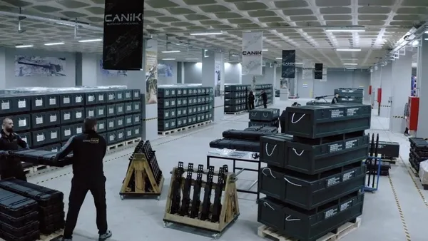 turkiye-cumhuriyeti-tarihinde-bir-ilk-yerli-ve-milli-ucaksavar-envantere-girdi-1672643460109.jpeg Türkiye Cumhuriyeti tarihinde bir ilk: Yerli ve milli uçaksavar envantere girdi-7