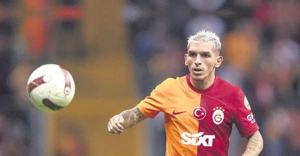 Galatasaray Uruguaylı yıldız Lucas Torreira’nın sözleşmesini 2 yıl daha uzatacak
