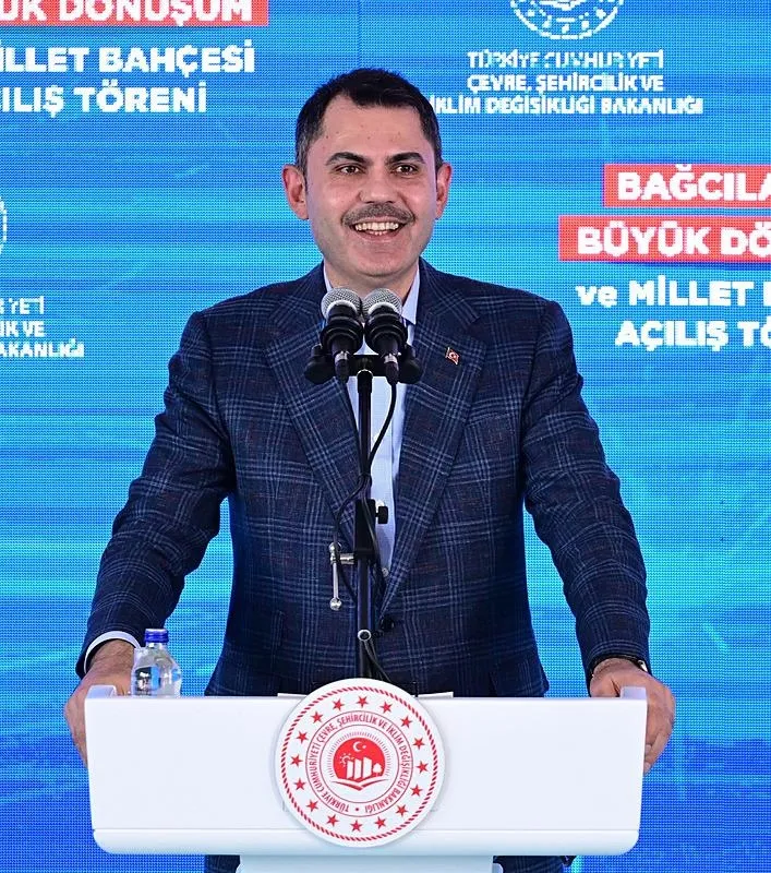 Çevre, Şehircilik ve İklim Değişikliği Bakanı Murat Kurum Bağcılar'da açıkladı: "Yarısı Bizden'de tarih kısıtlamasını kaldırıyoruz"-6