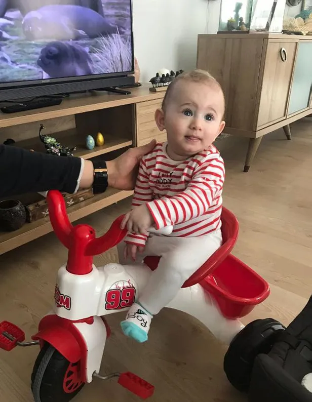Balkondan düşen minik Poyraz hayatını kaybetti-1