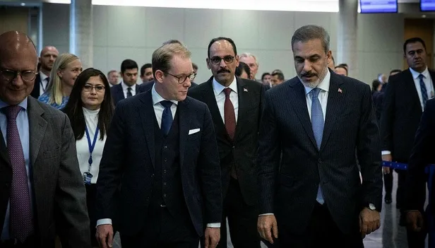 brukselde-turkiye-isvec-ve-finlandiya-disisleri-bakanlari-arasinda-kritik-toplanti-disisleri-bakani-hakan-fida-1688654946160.jpeg