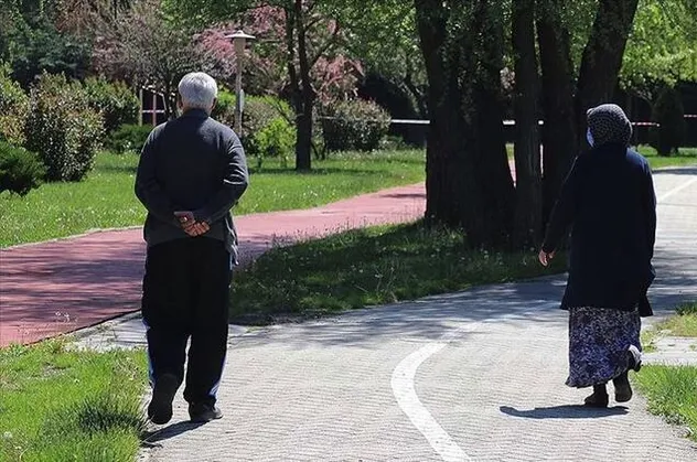 Yalova'da 65 yaş üstü ve 18 yaş altıyla ilgili yeni karar