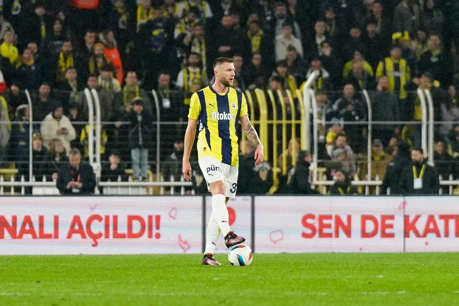 Fenerbahçe'den 5 transfer daha! Havalimanı dolup taşacak - 24