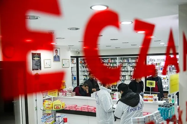 Ataşehir'de pes dedirten olay! Eczacılara yanlış adres verildi diye ölüm tehdidi