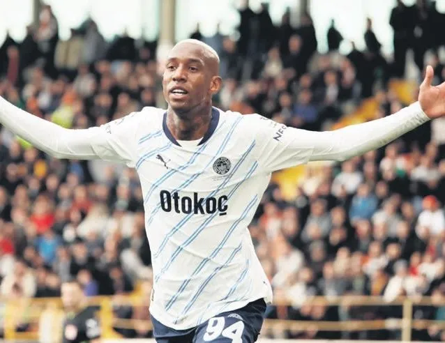 Hücum hattında büyük rekabet