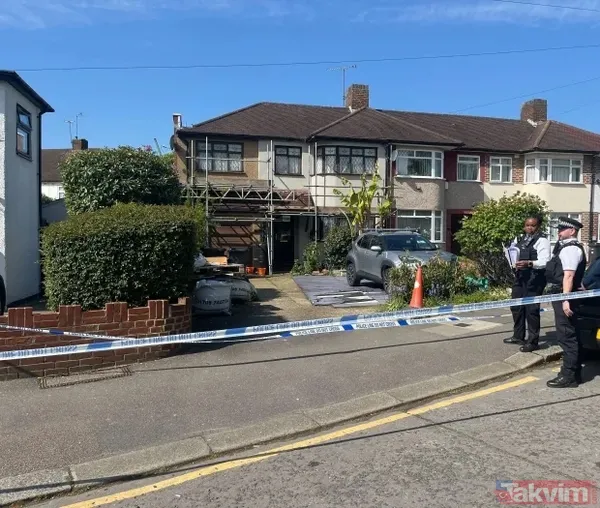 Londra’da kılıçlı saldırgan terörü: 14 yaşındaki çocuğu öldürdü yardıma gelenin boğazını kesmişti! Görgü tanıkları konuştu: Şoke eden detay ortaya çıktı - 6