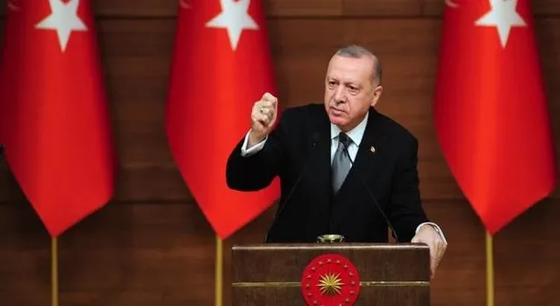 hdpkkli-alican-onluden-alcak-provokasyon-pkk-uyesi-aysel-doganin-cenazesinde-polise-tas-atti-1652544760720.jpeg HDPKK'lı Alican Önlü'den alçak provokasyon! PKK üyesi Aysel Doğan'ın cenazesinde polise taş attı-8