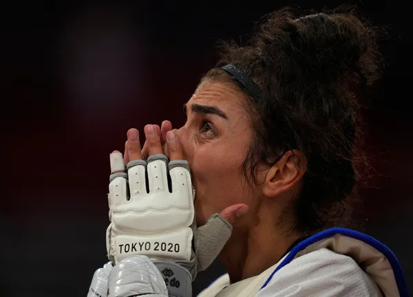 son-dakika-tokyo-2020-olimpiyatlarinda-madalyalar-pes-pese-turkiye-tekvandoda-iki-bronz-aldi-1627216356208.jpg SON DAKİKA: Tokyo 2020 Olimpiyatları'nda madalyalar peş peşe! Türkiye tekvandoda iki bronz aldı-10